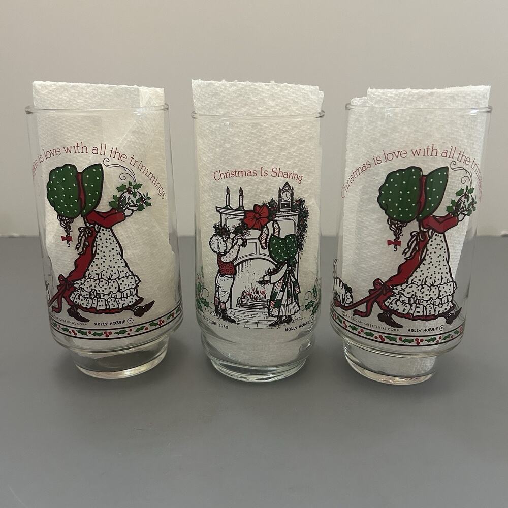 Vintage Holly Hobbie Coca-Cola Glasses Lot of 3 Christmas Tumblers READ